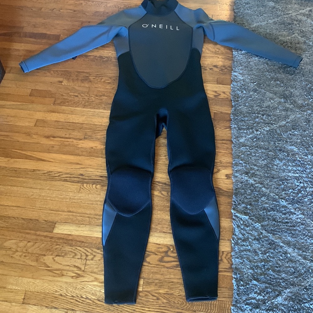 Wet suit - Picture 6 of 8